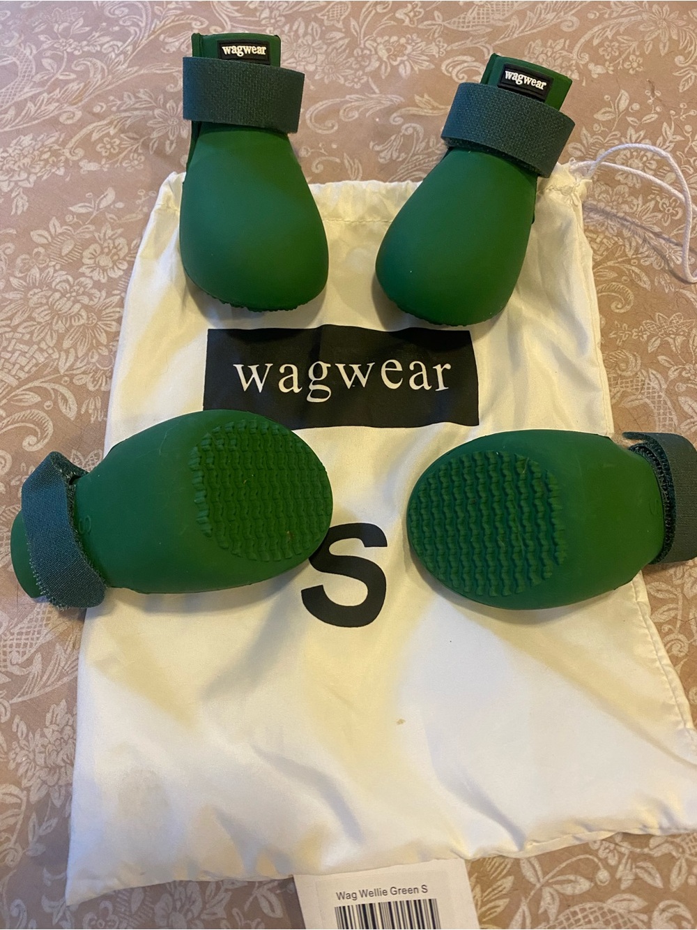 WagWellies Green Waterproof Dog Boots (Set of 4)